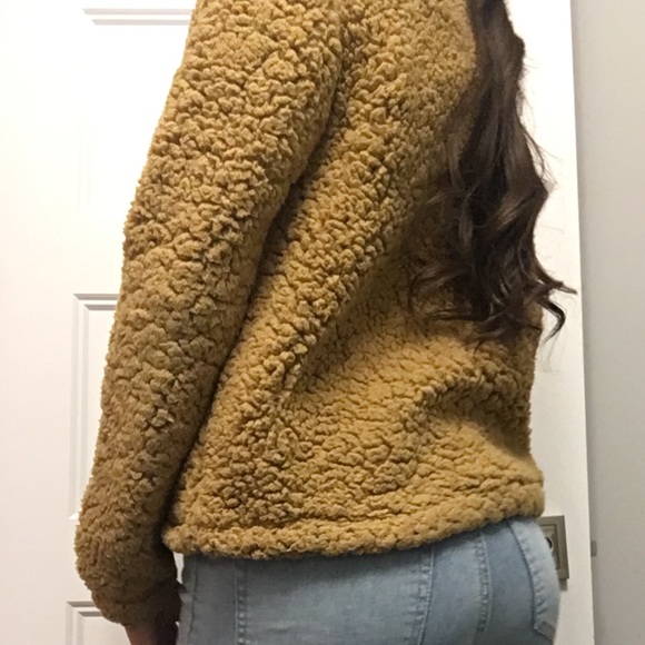 Garage Sherpa Jacket - Picture 5 of 6